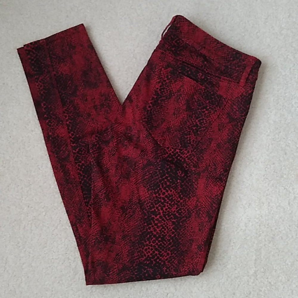 EXPRESS Snakeskin Print Skinny Jeans Size 6